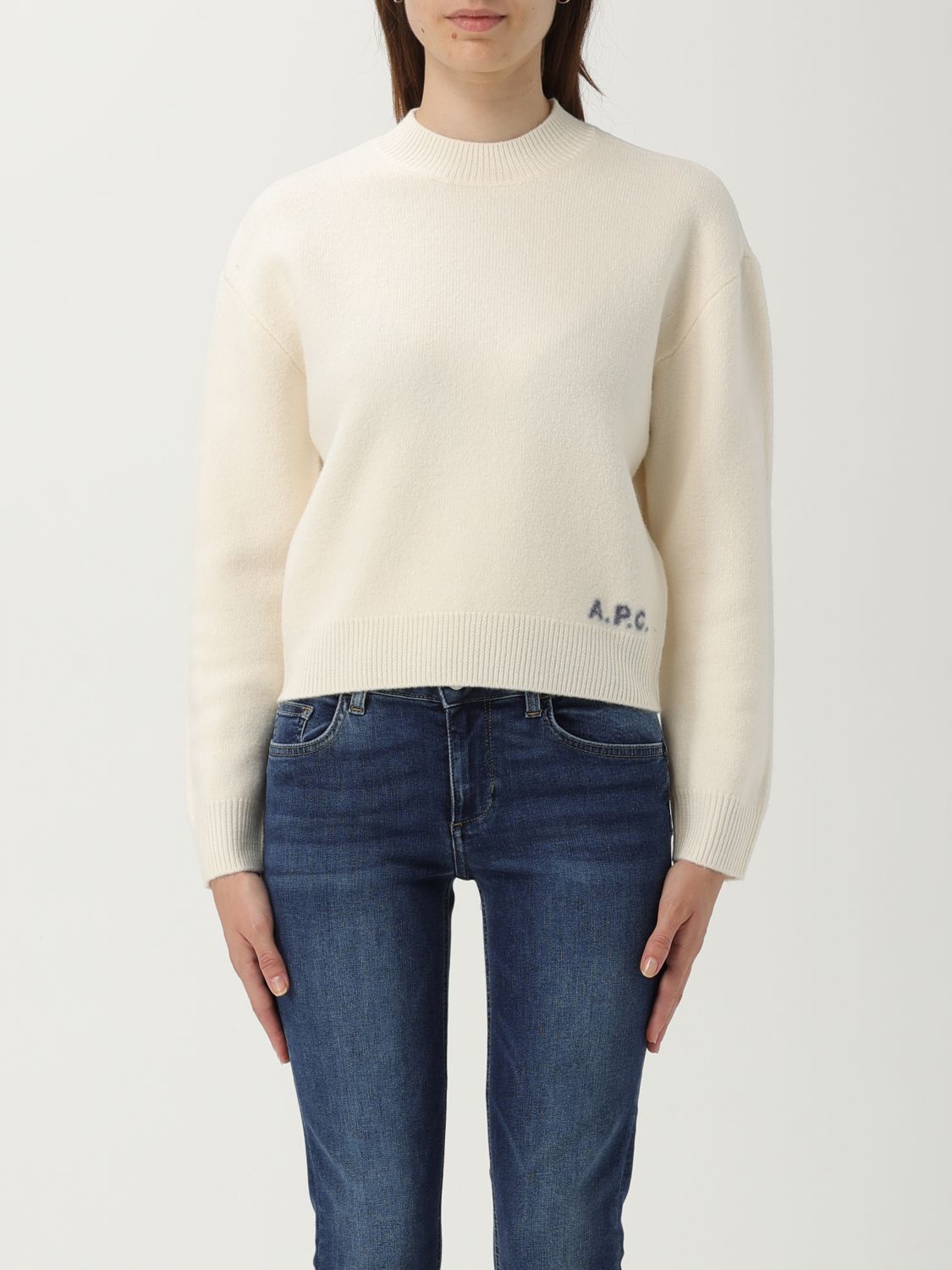 Apc Esther Round-neck Sweater In White