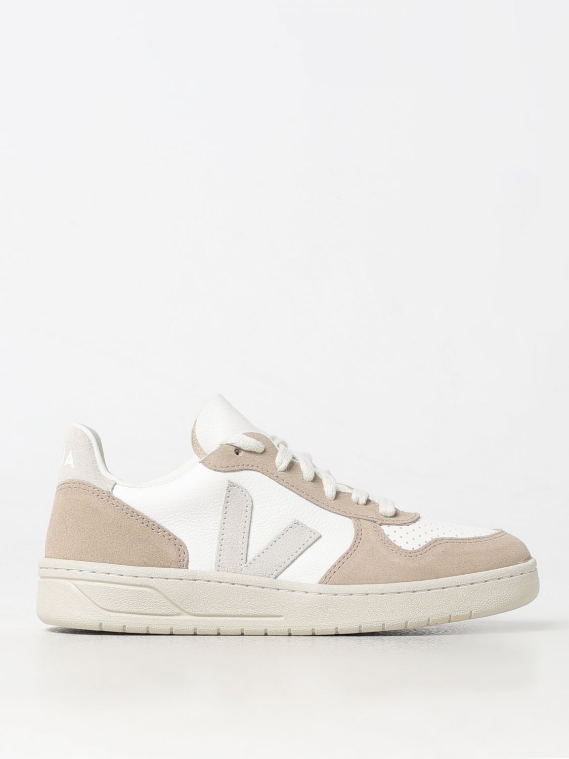 Veja V-10 Sneakers With Perforated Toe Box In Brown