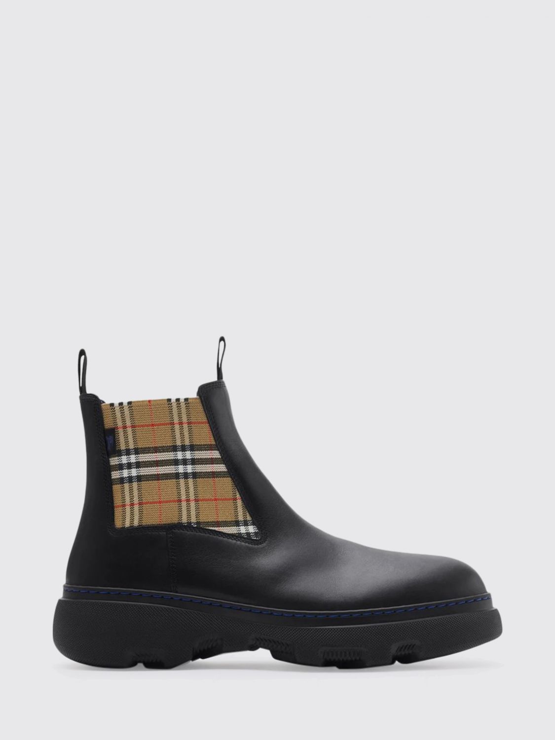 Burberry Shoes  Men Color Black In Black