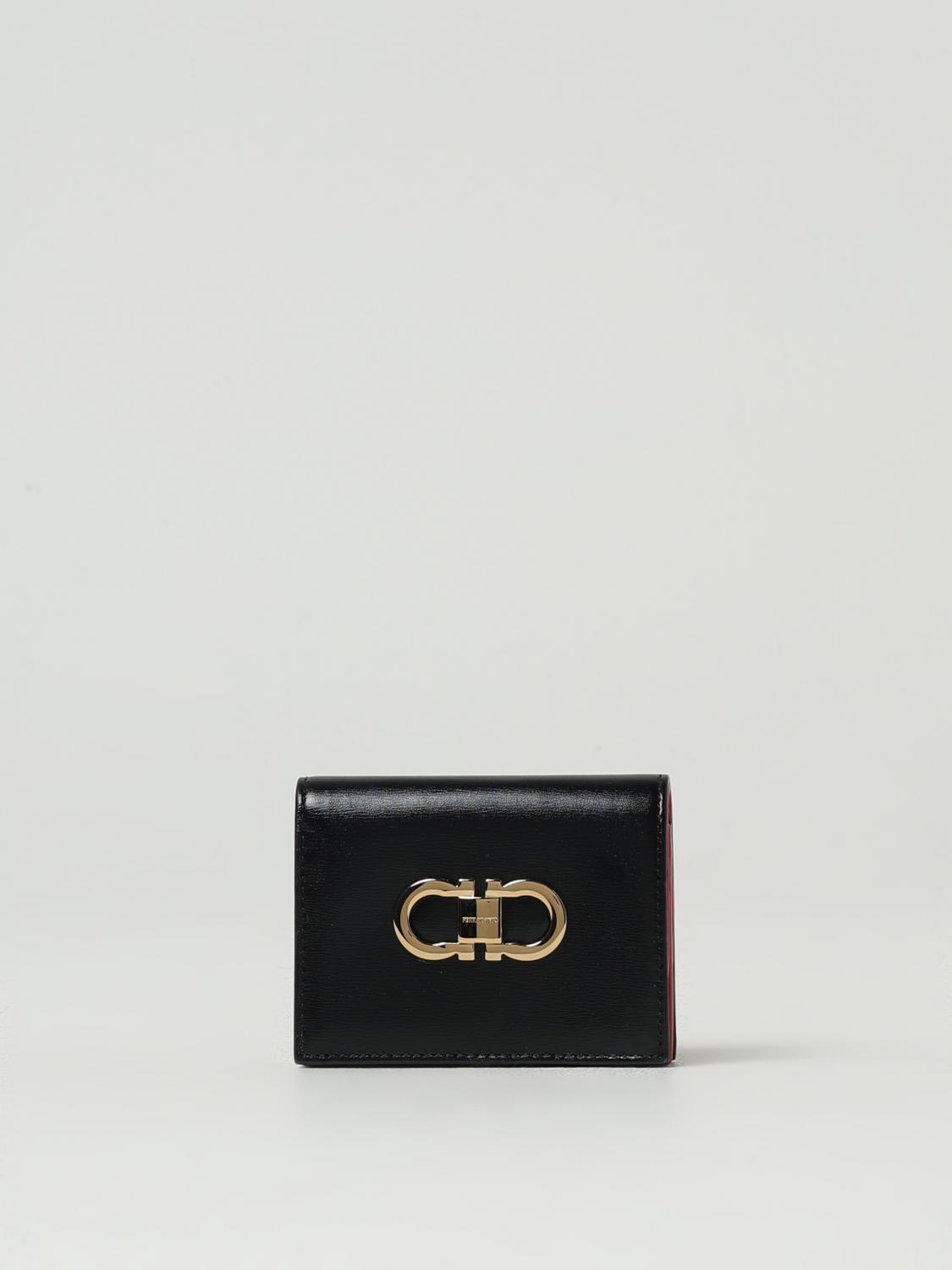 Ferragamo Compact Gancini Hardware Reversible Cardholder In Black