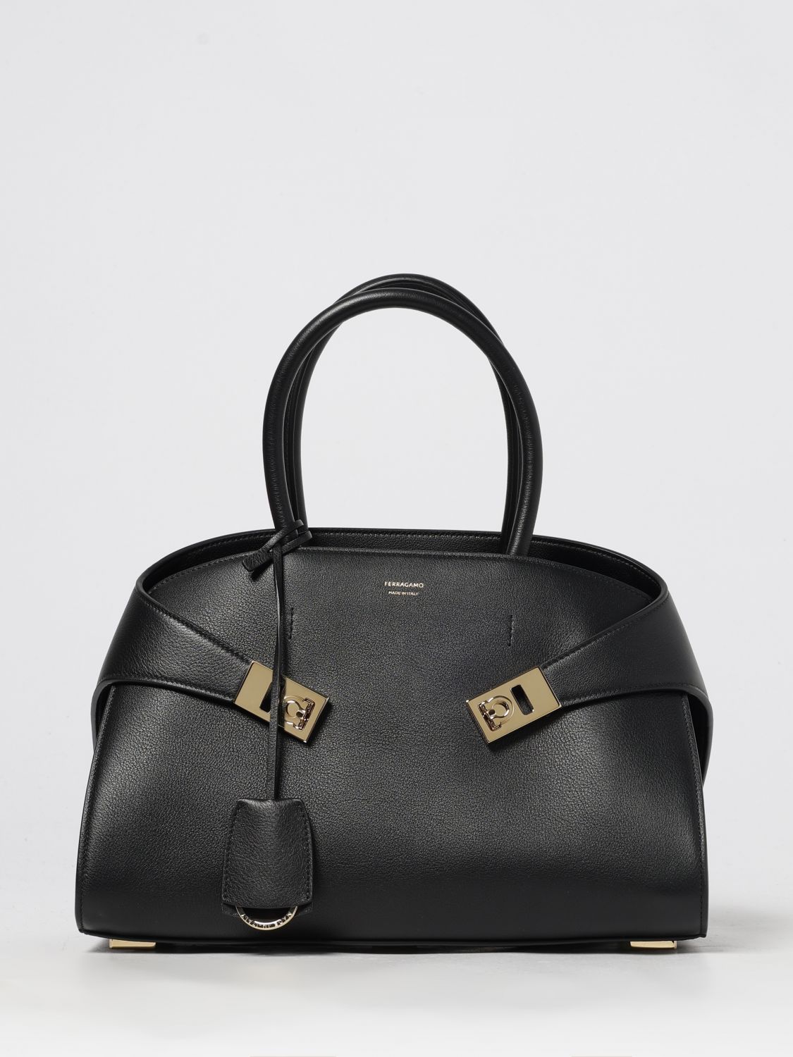 Ferragamo Salvatore Hug Small Leahter Tote Bag In Black