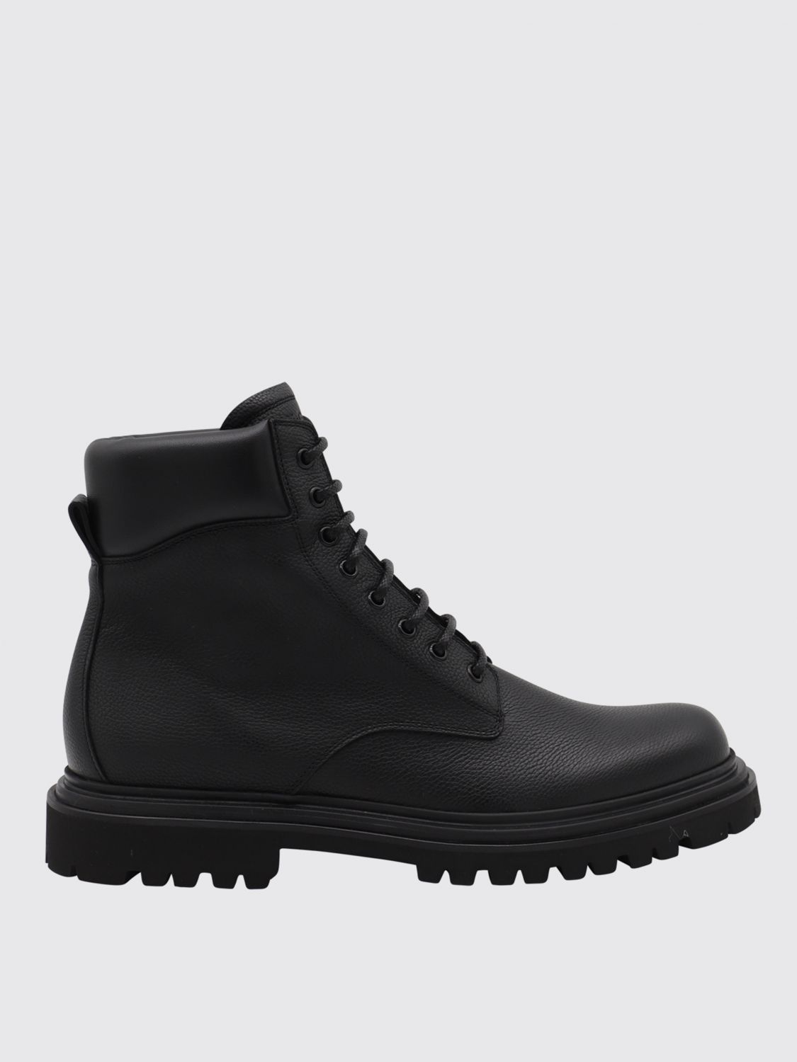 Dolce & Gabbana Grained Leather Lace-up Ankle Boots In Black