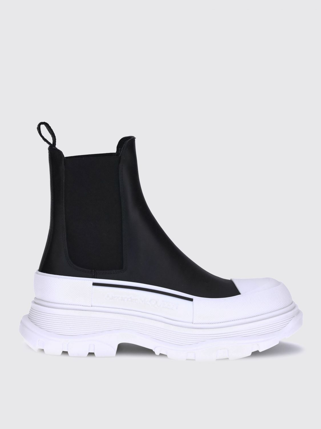 Alexander Mcqueen Chunky Outsole Cap Toe Chelsea Boots In Black