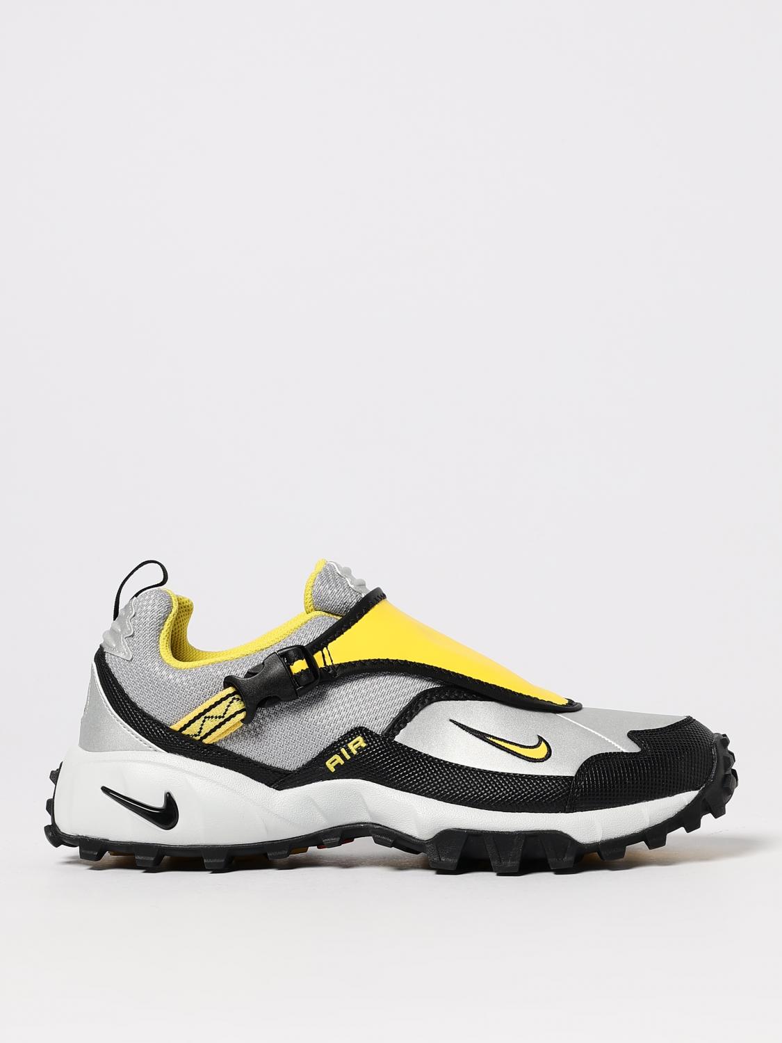 Nike Acg Phassad "yellow Zest/metallic Silver" Sneakers In Black