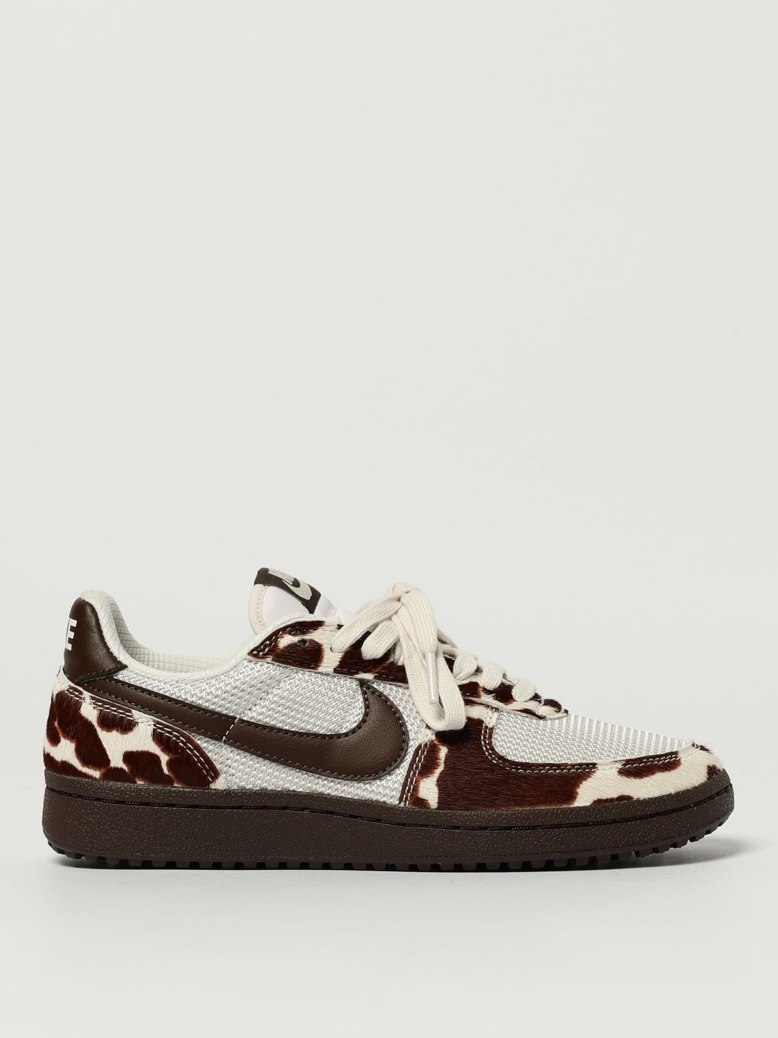 Nike Field General Sneaker In White