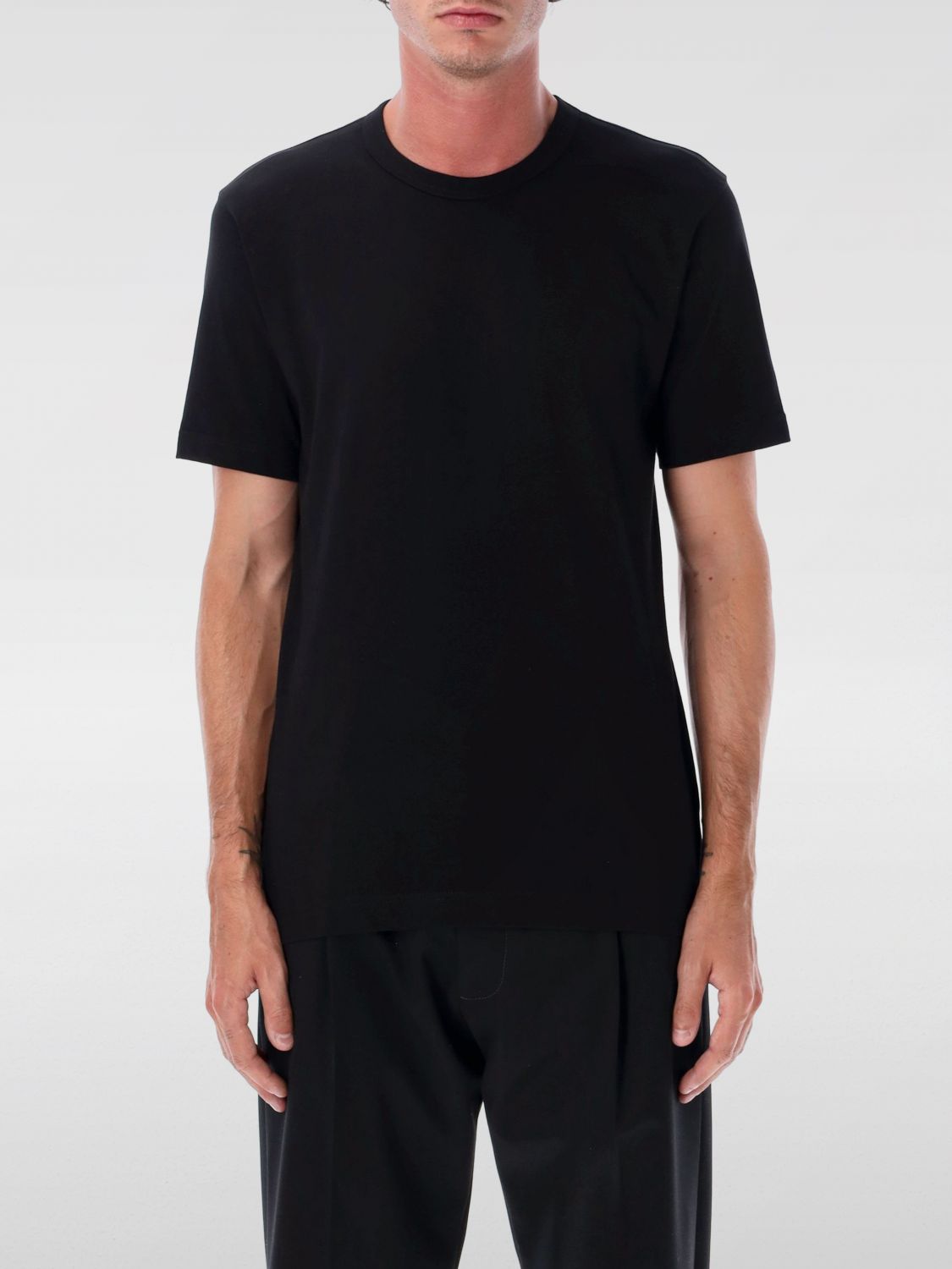 Comme Des Garçons T-shirt Comme Des Garcons Men Color Black In Black