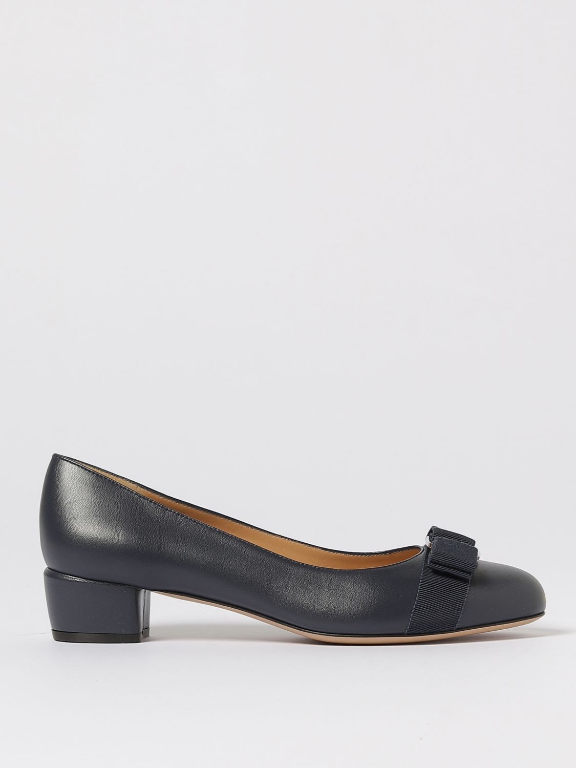 Ferragamo Nappa Leather Pumps Vara Block Heel Bow In Blue