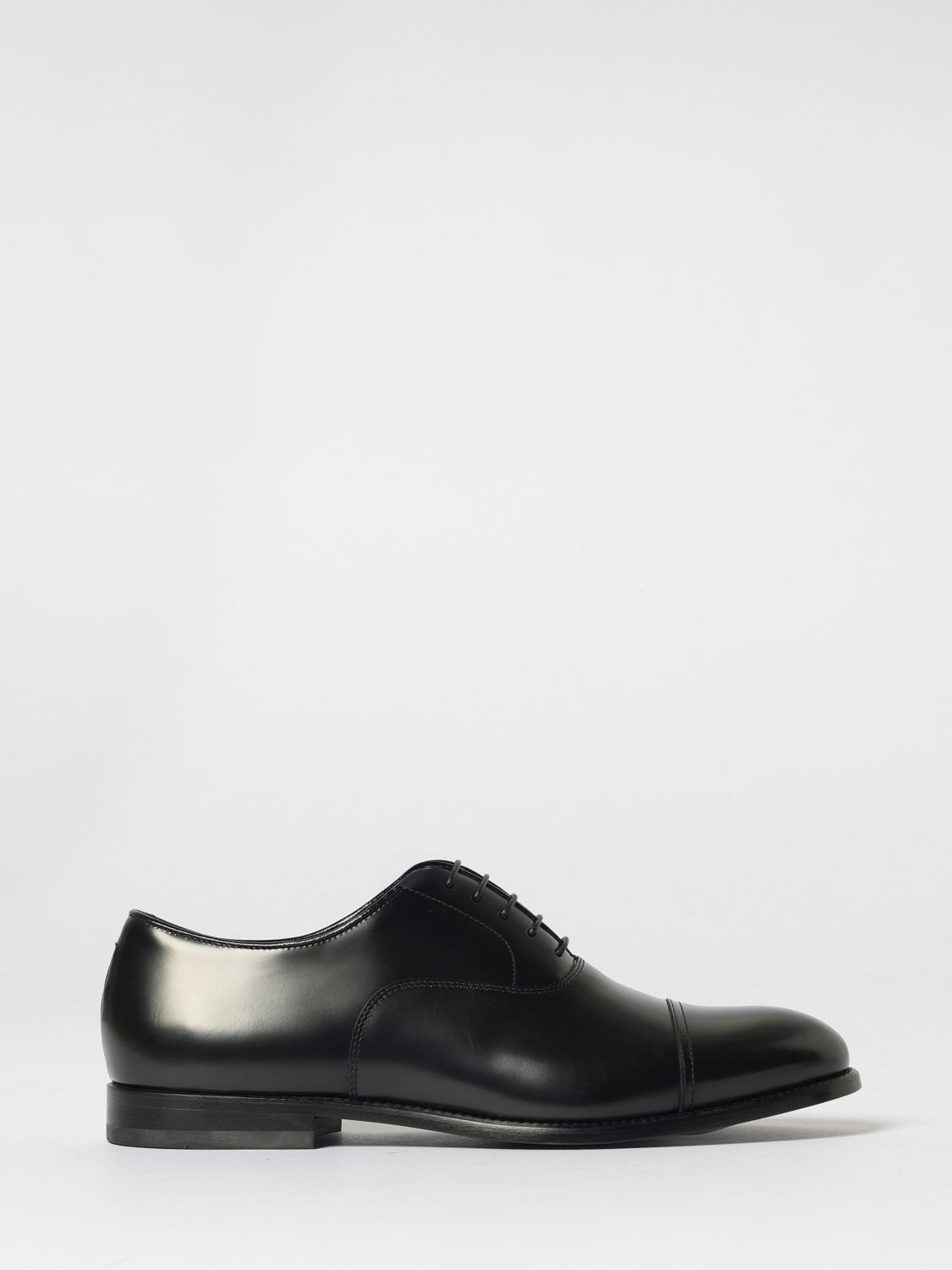 Doucal's Polished Black Oxford Shoes With Subtle Stitching Details In Black
