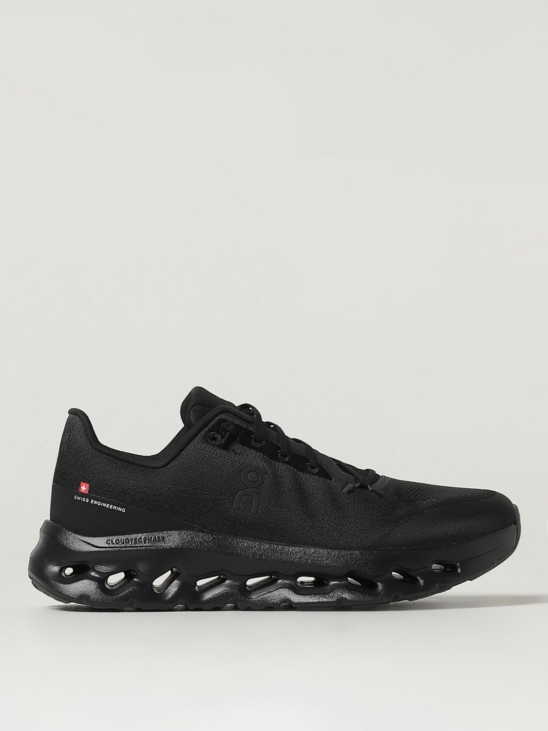 On Running Shoes Men Color Black In Black