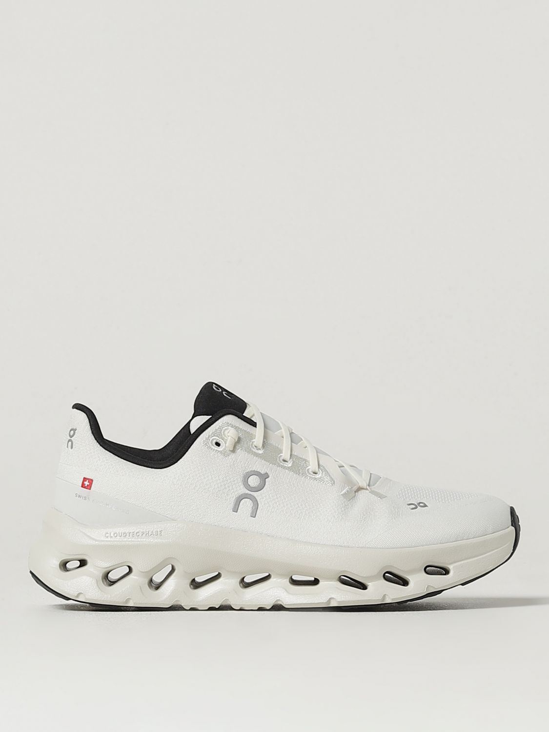 On Running Cloudtilt Low-top Sneakers In White