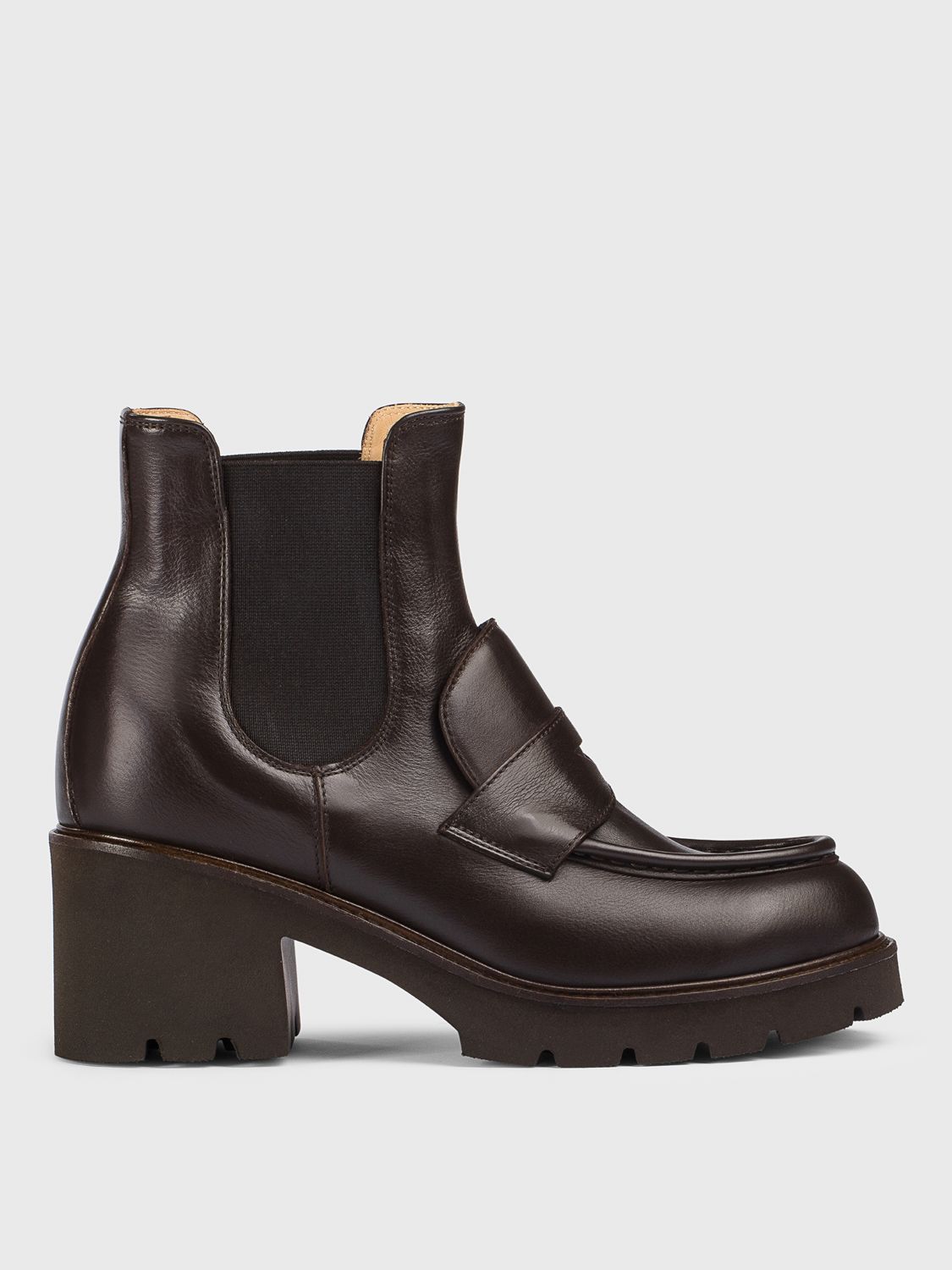 Doucal's Flat Ankle Boots Woman Color Mahogany In Red