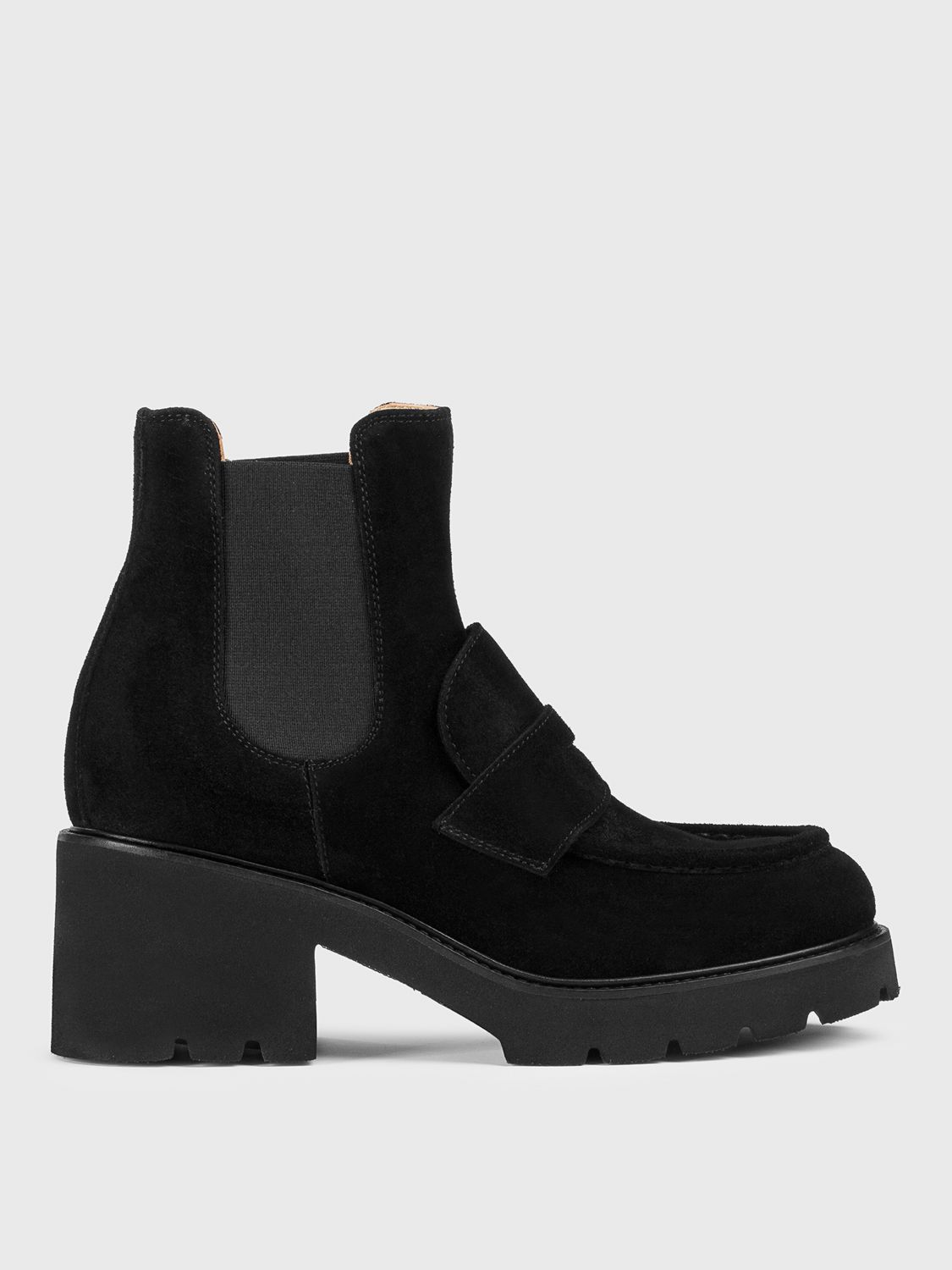 Doucal's Flat Ankle Boots Woman Color Black In Black