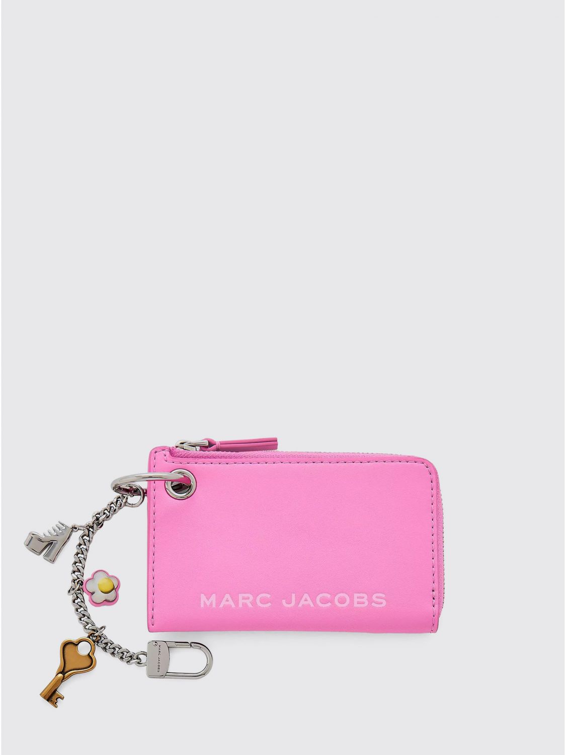 Marc Jacobs Zipped The Charm Wallet In Pink