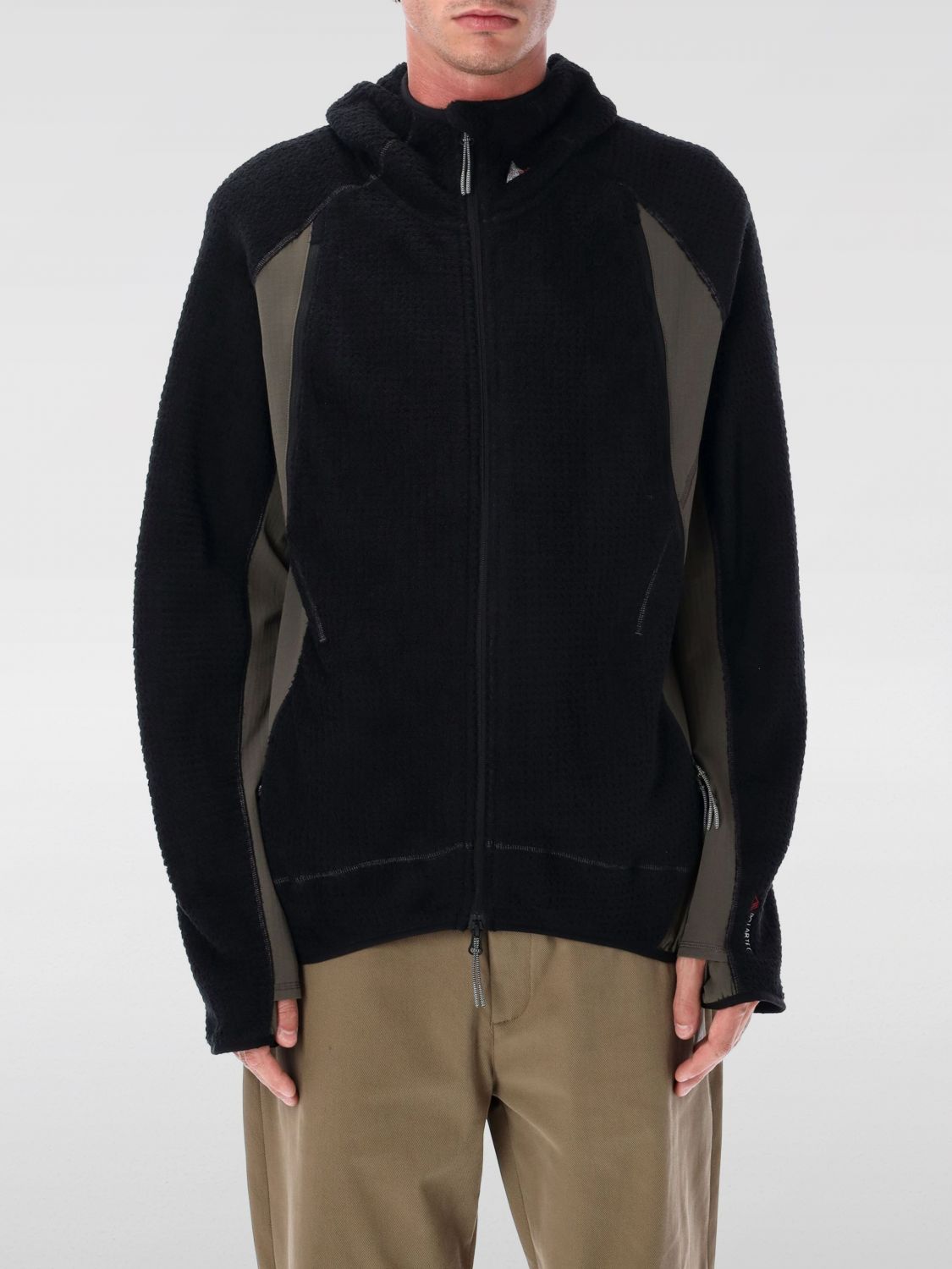Roa Color Block Hooded Jacket And Pockets In Black