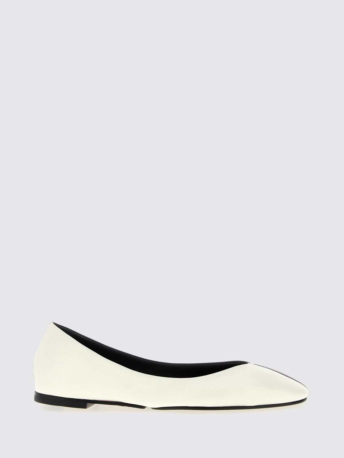 Jacquemus Les Ballerines Ovalo In Two-toned Leather Shoes In White