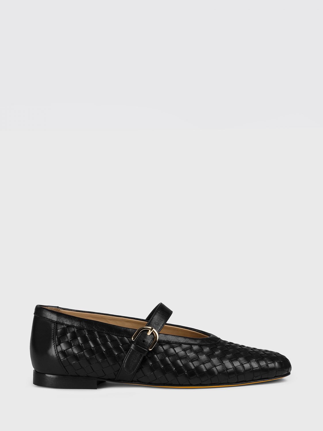 Doucal's Woven-leather Buckle Ballet Flats In Black