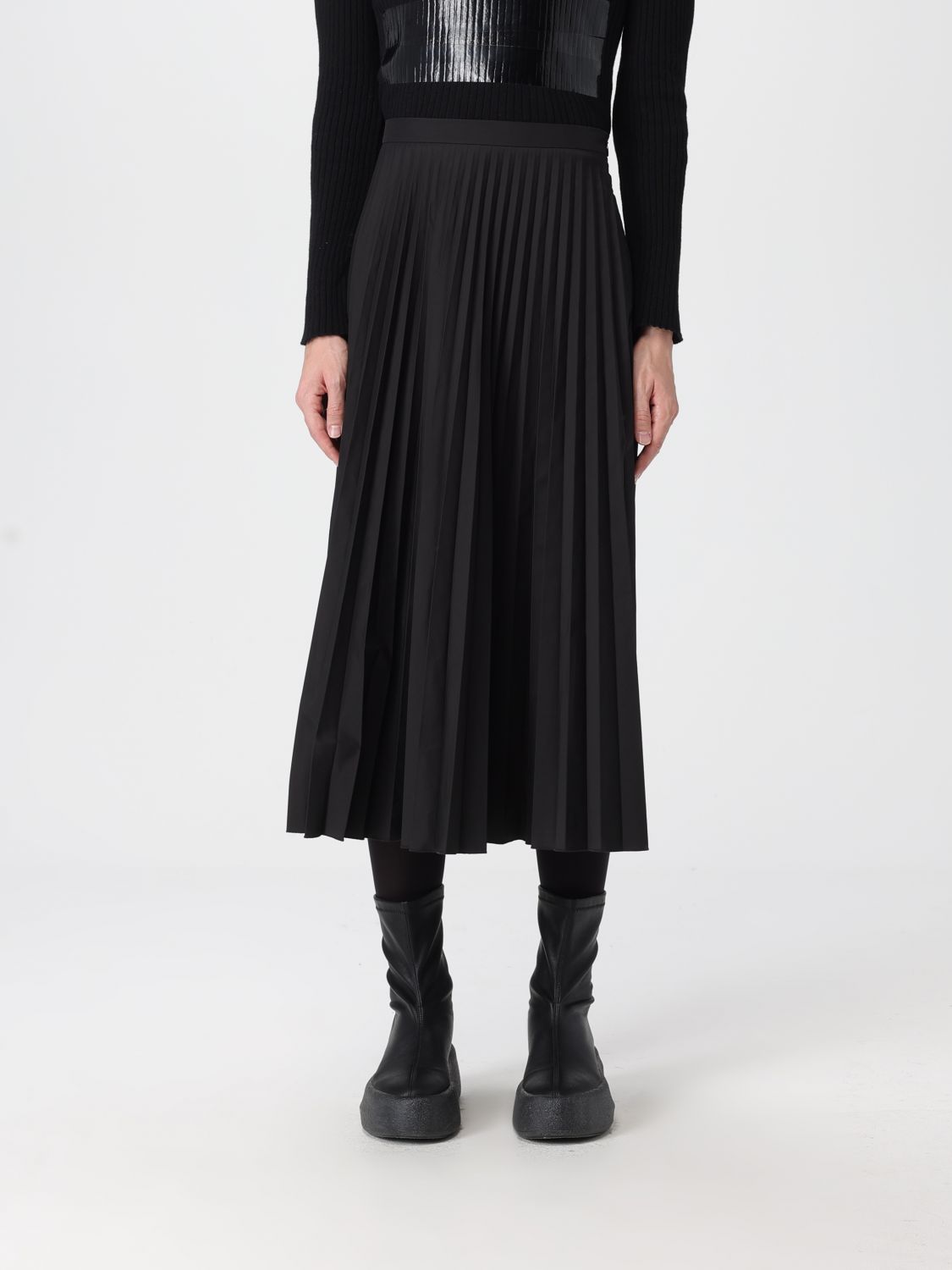 Mm6 Maison Margiela Skirt Woman Color Black In Black