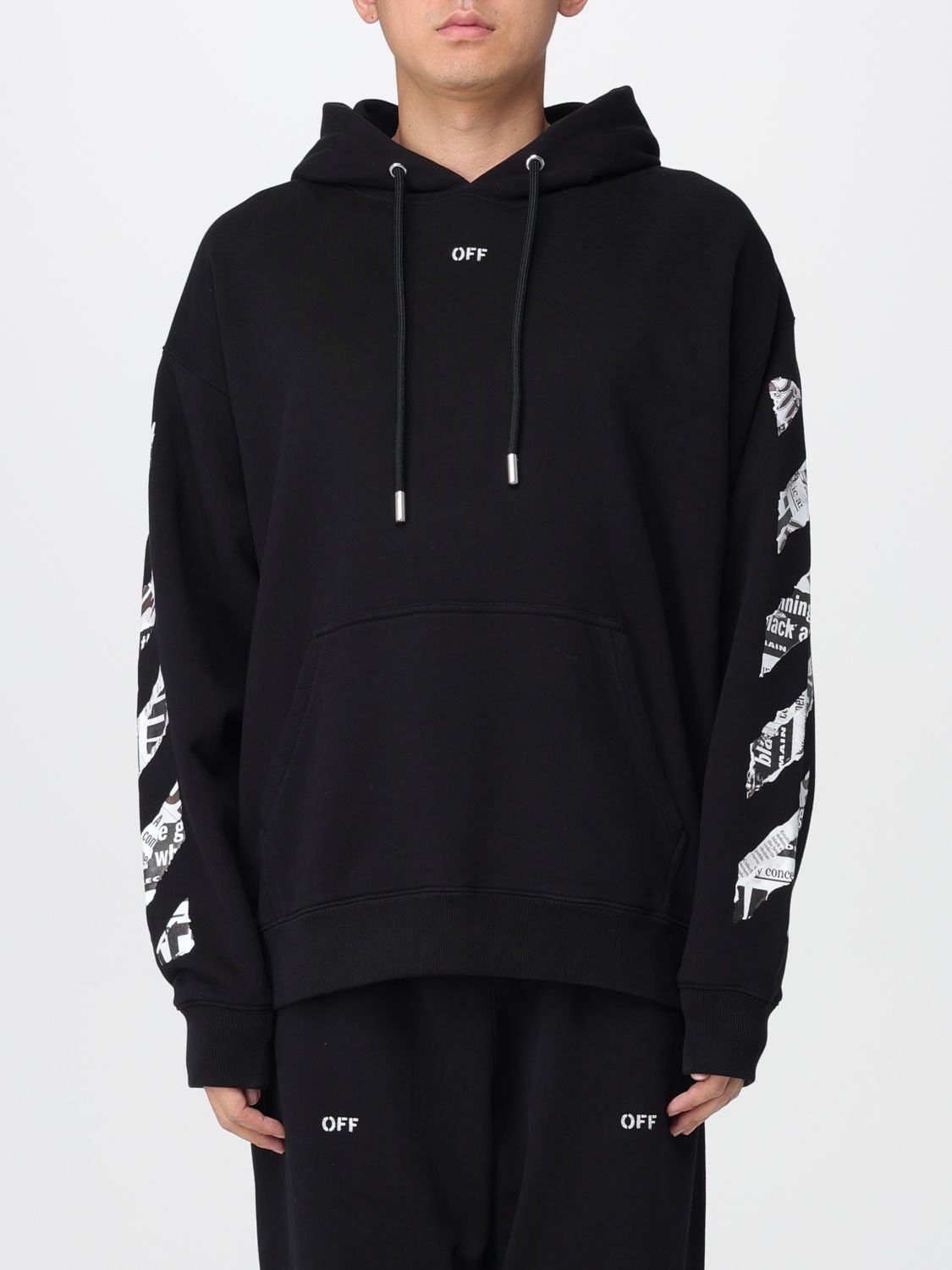 Off-white Newspaper Arrow Skate Hoodie In Black