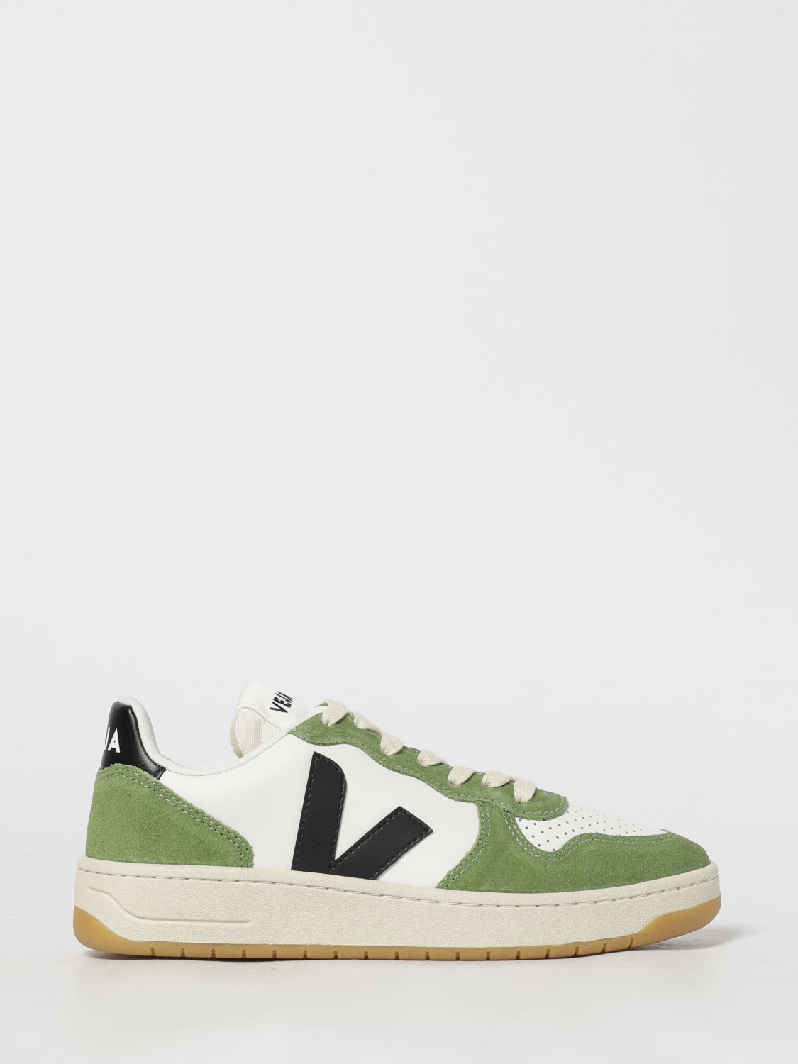 Veja V-10 Leather In Green
