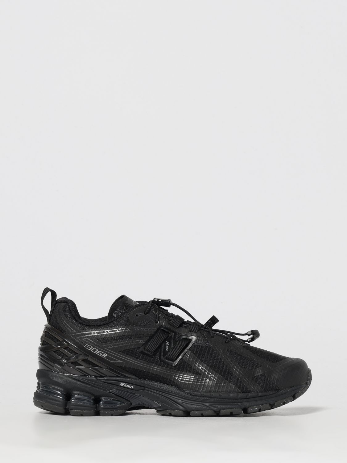 NEW BALANCE Sneakers Herren Farbe Schwarz