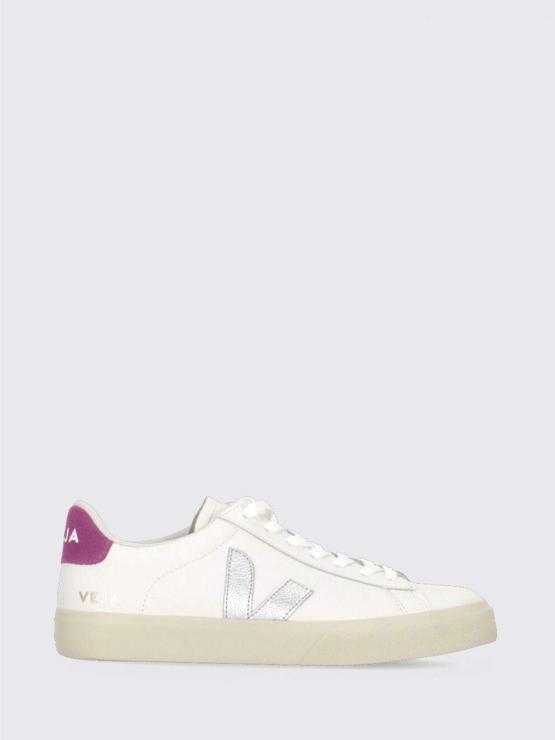 Veja Campo White Low Top Sneakers With Contrasting Heel With Logo Lettering And Logo Patch On The Side In In Pink