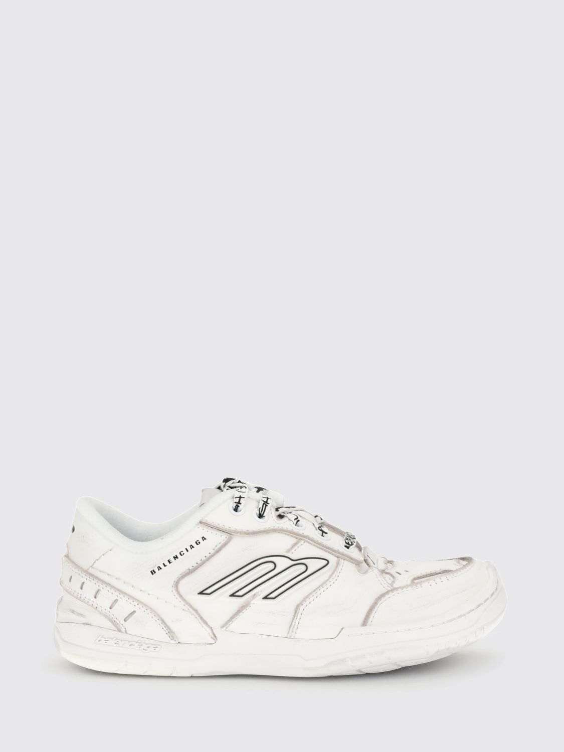 Balenciaga Women Hamptons Worn-out Leather Low-top Sneakers In Neutral