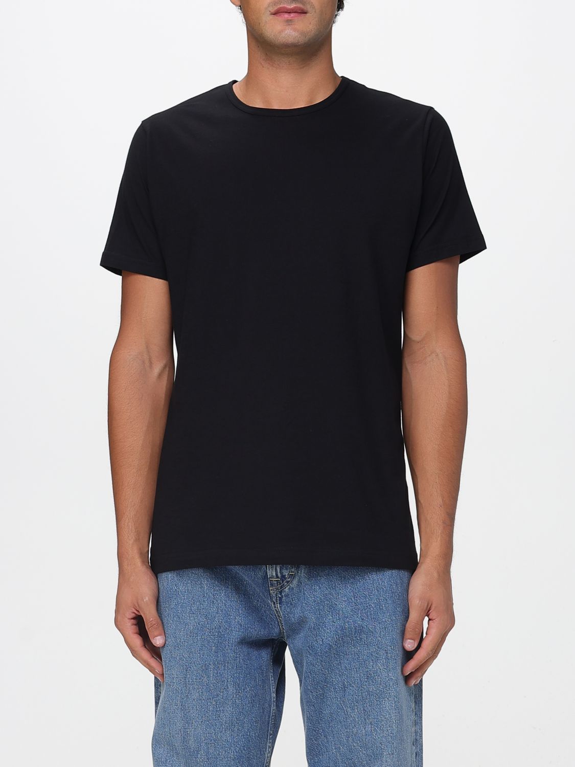 Comme Des Garçons T-shirt Comme Des Garcons Men Color Black In Black