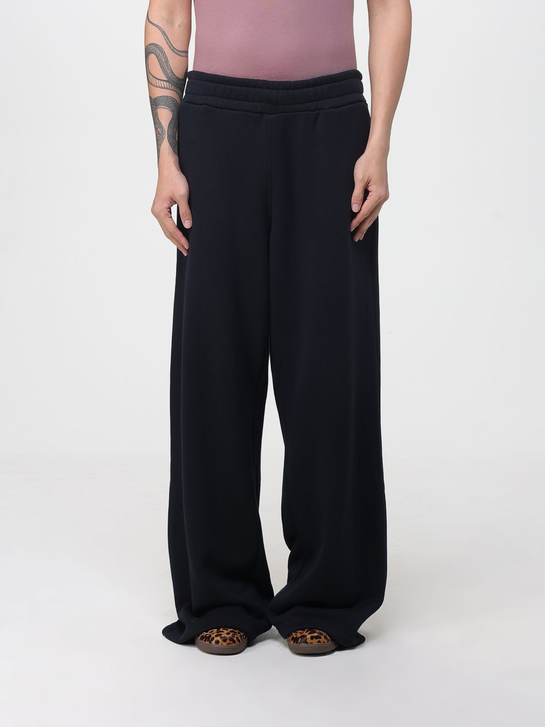 Pants DAILY PAPER Men color Black