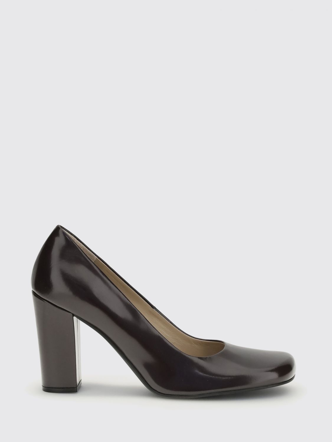 The Row Penelope 95 Shiny Leather Pumps In Brown