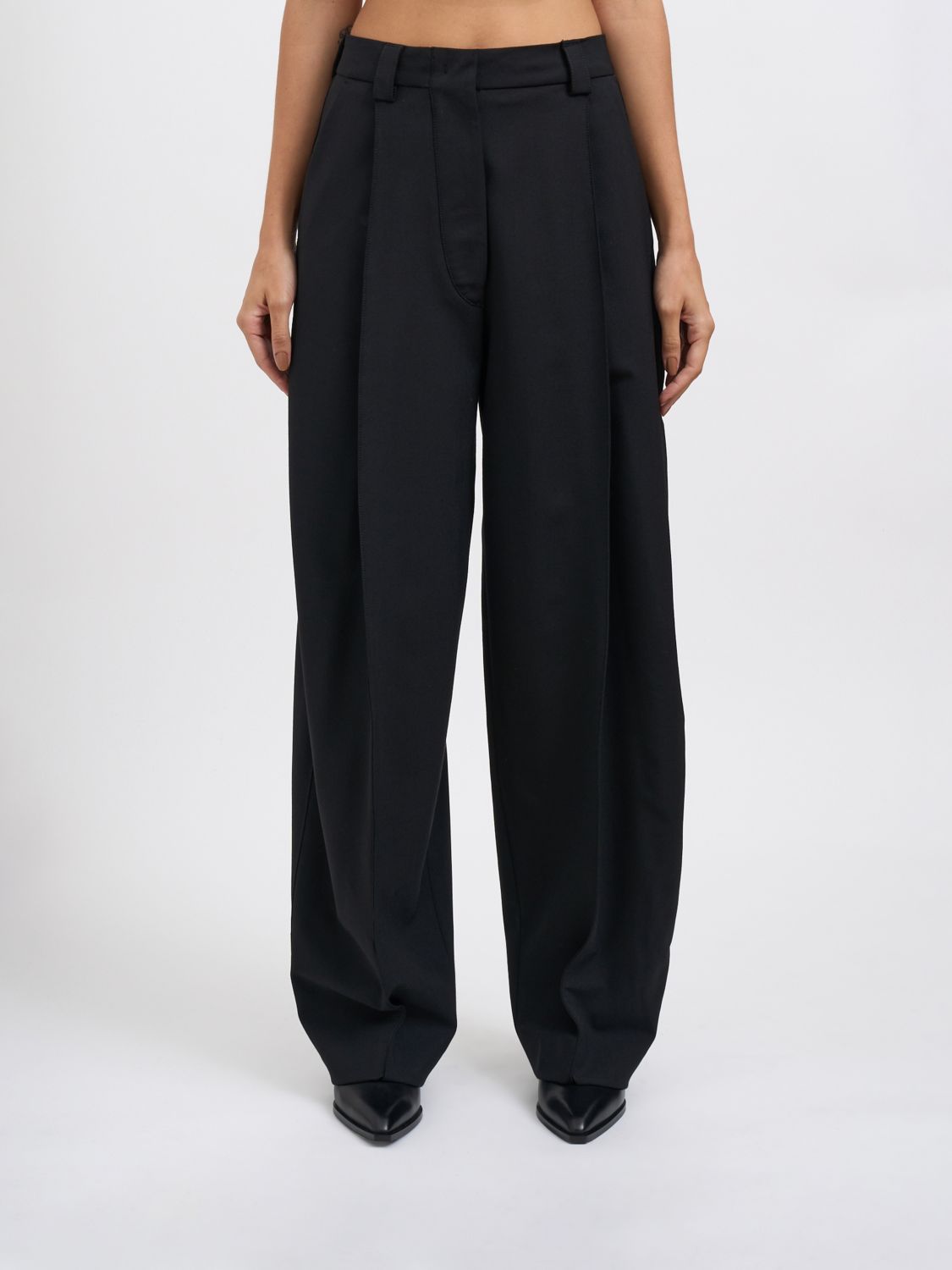 The Latest Pants Thelatest Woman Color Black In Black