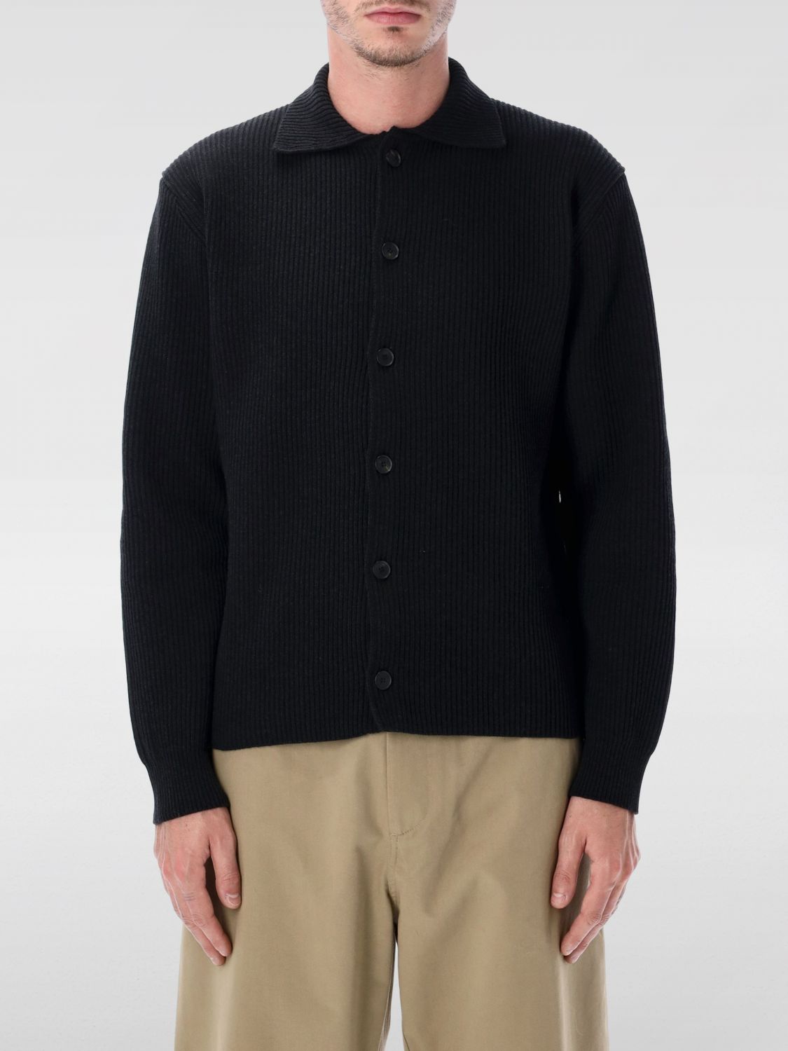 Auralee Luxurious Wool Long Sleeve Cardigan In Black