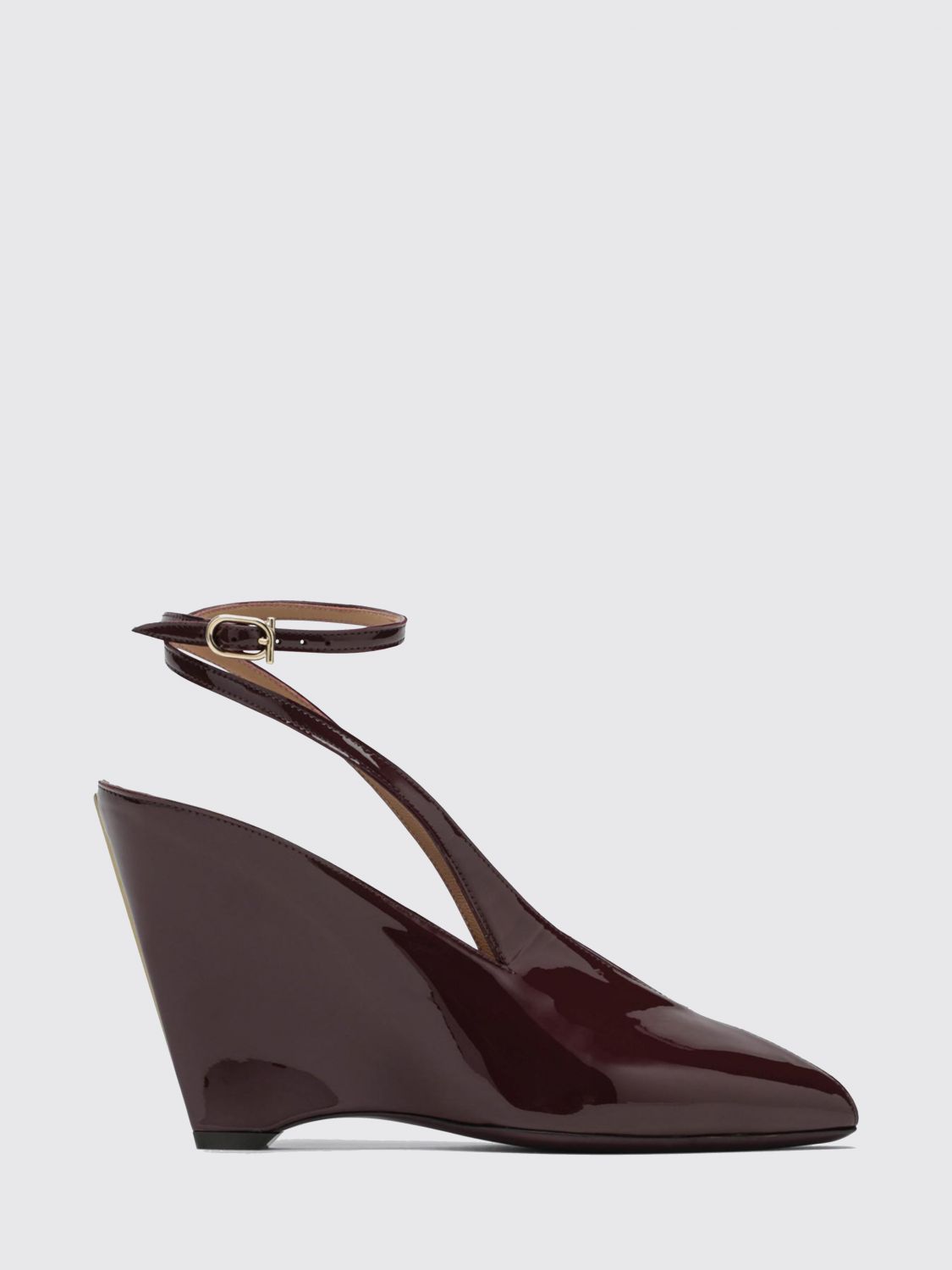 Ferragamo Peep-toe-detail Sandals In Burgundy
