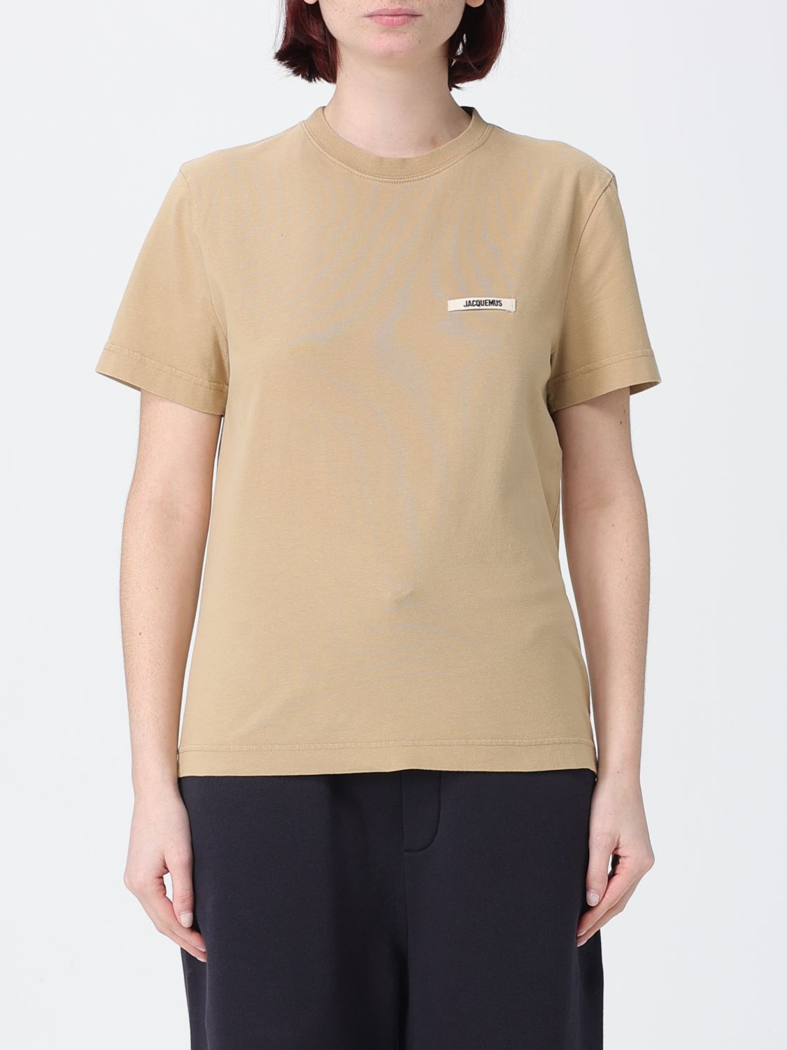 JACQUEMUS T-Shirt Woman color Sand　JACQUEMUS Tシャツ ウーマンカラー サンド JACQUEMUS