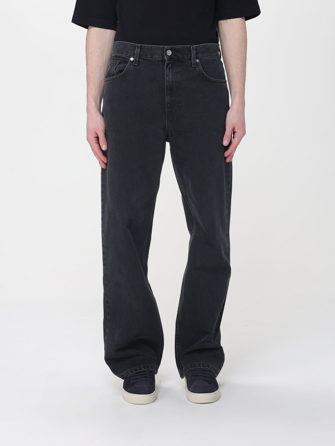 Jeans AXEL ARIGATO Men color Black