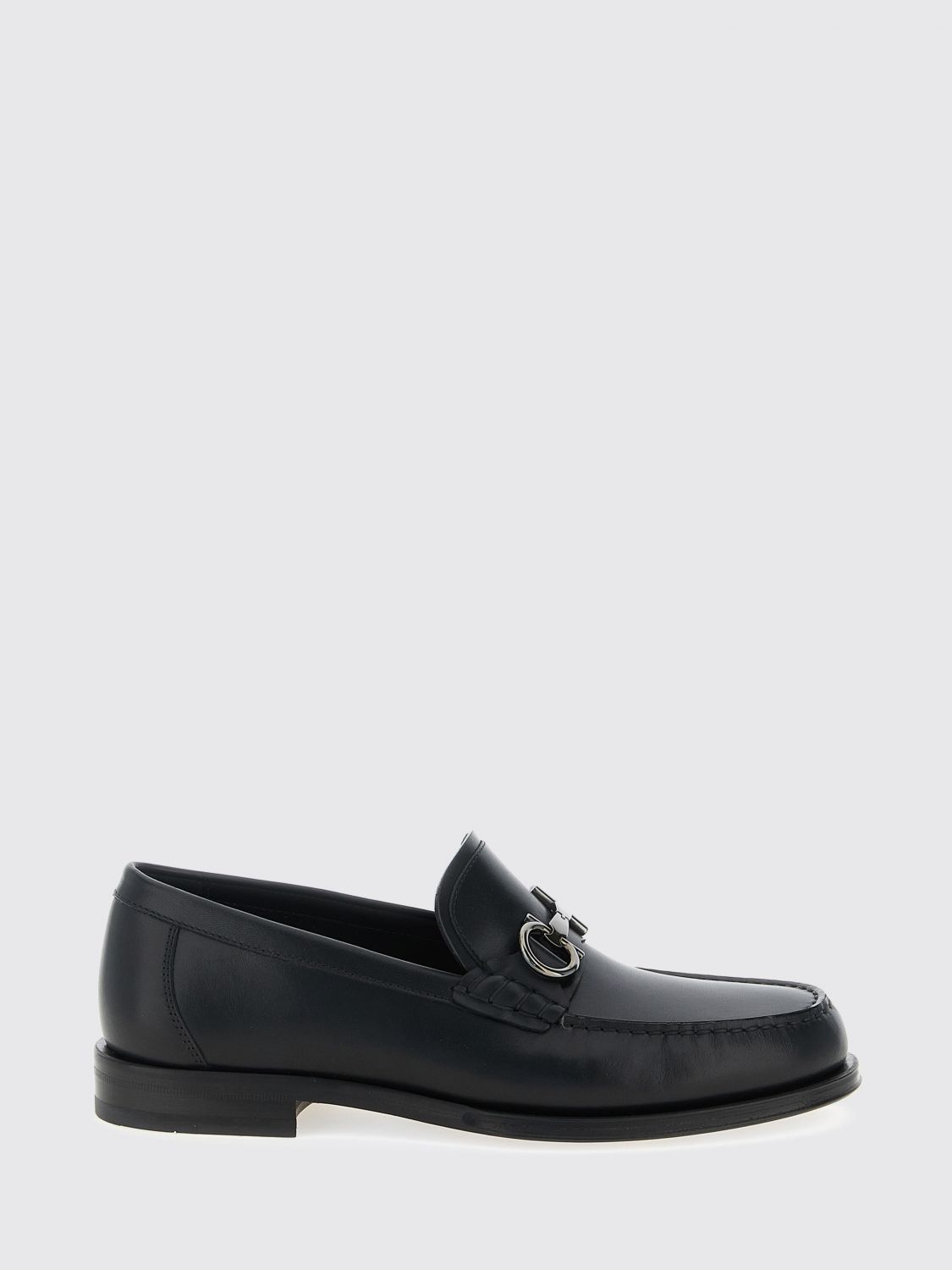 FERRAGAMO Loafers Men color Black　FERRAGAMO ローファー メンズ カラー ブラック FERRAGAMO