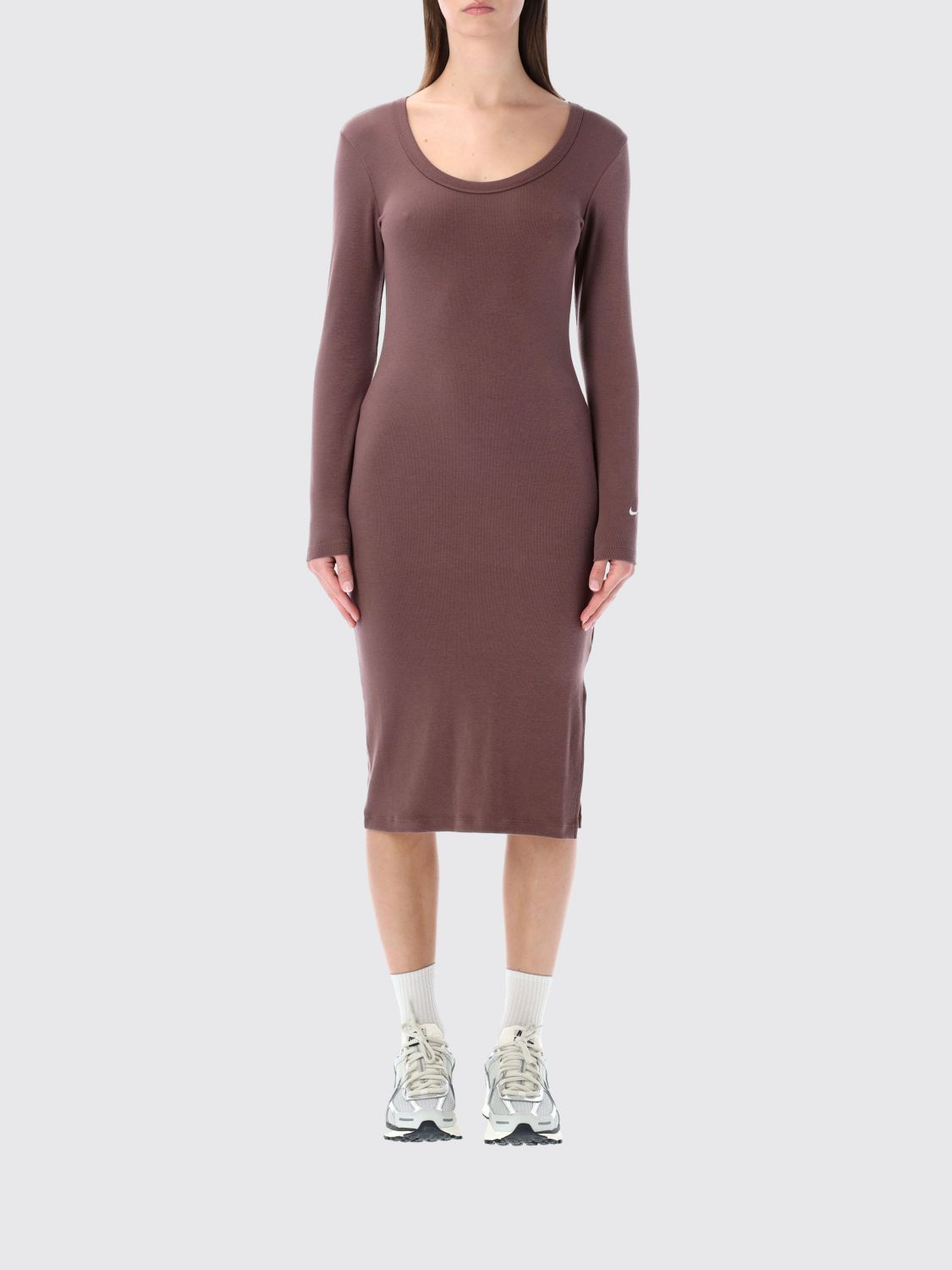NIKE Kleid aus Funktionsgewebe mit -Logo