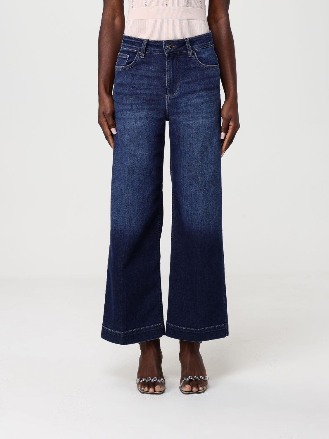 Liu Jo Cropped Fit Stretch Denim Jeans · 25