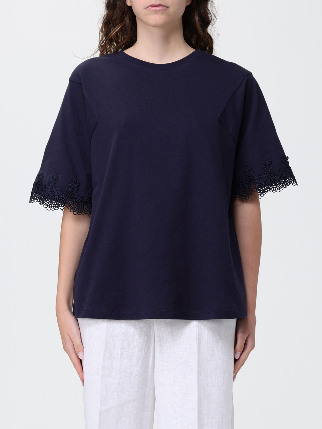 Twinset T-shirts in cotone con ricami