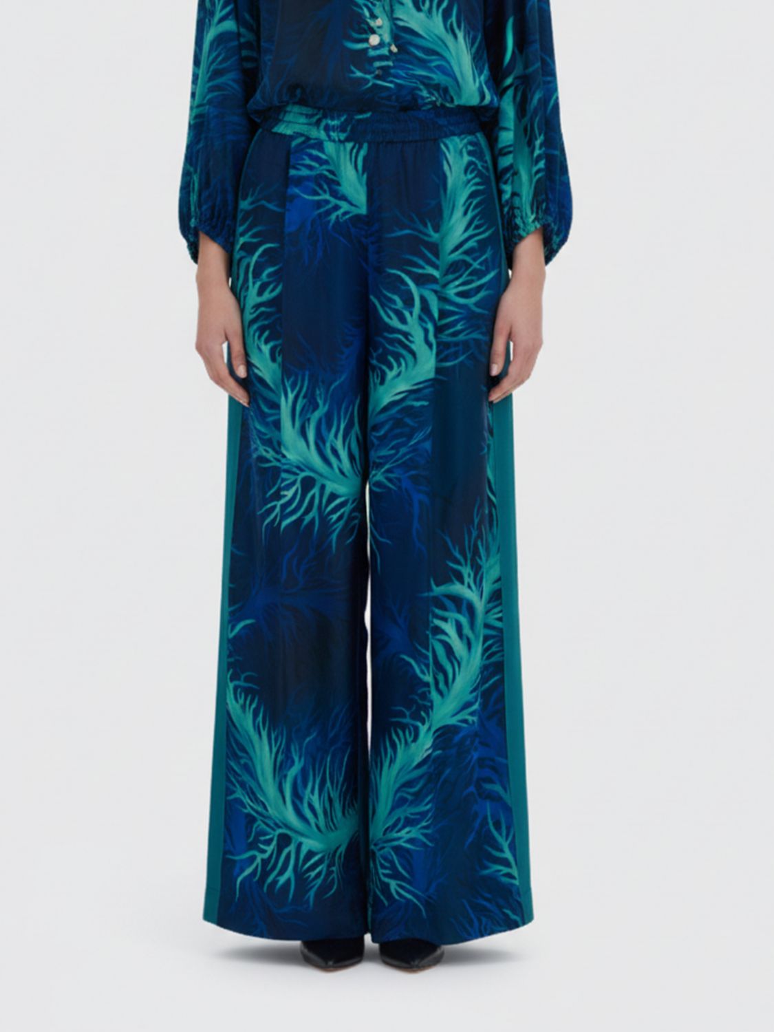 Pantaloni F. R.S FOR RESTLESS SLEEPERS Donna colore Blue