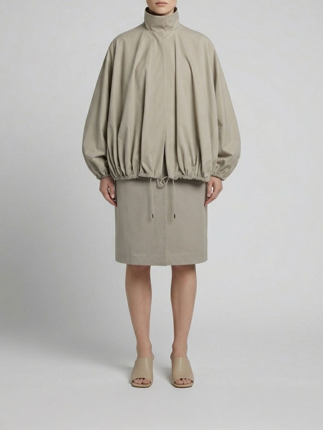 Toteme TOTEME Organic Cotton Coat with Detachable Cape　TOTEME 取り外し可能なケープ付きオーガニックコットンコート