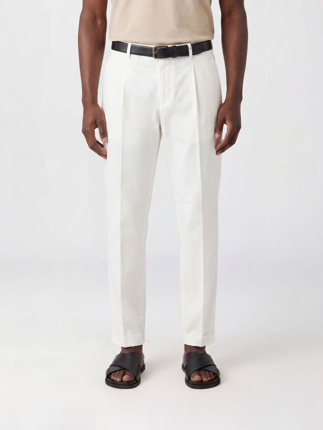 MYTHS Pantaloni Uomo colore Bianco