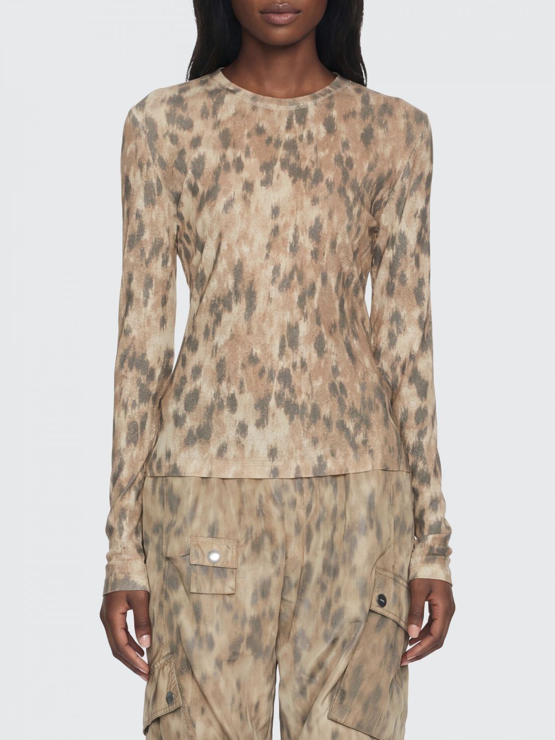 GANNI Animal Print Long-Sleeved Slim Fit Top in Recycled Polyester　GANNI リサイクルポリエステル製アニマルプリント長袖スリムフィットトップ GANNI
