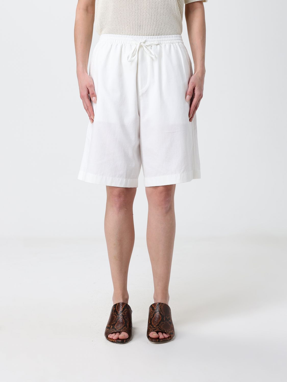 DUNST Pantaloncini Donna colore Bianco
