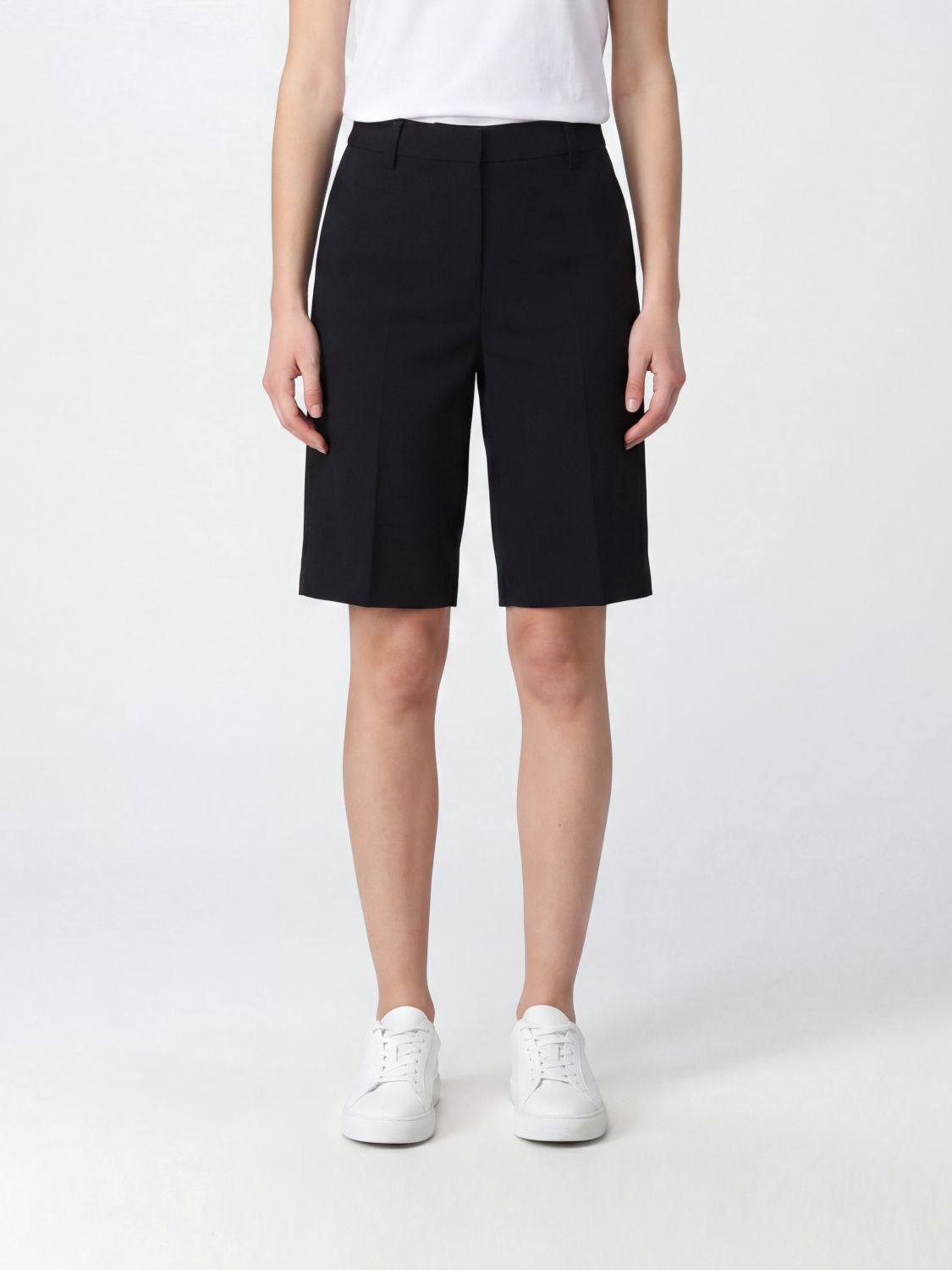 DRIES VAN NOTEN Pantaloncini Donna colore Nero