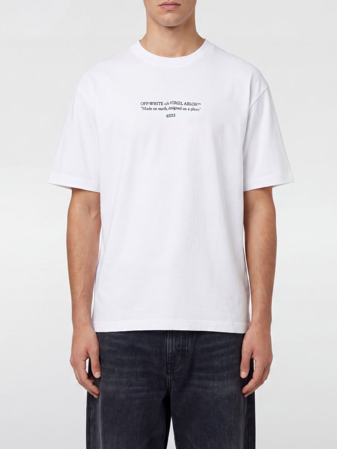 Off-White Off-White Cotton T-Shirt with Logo　ロゴ付きオフホワイト コットン T シャツ