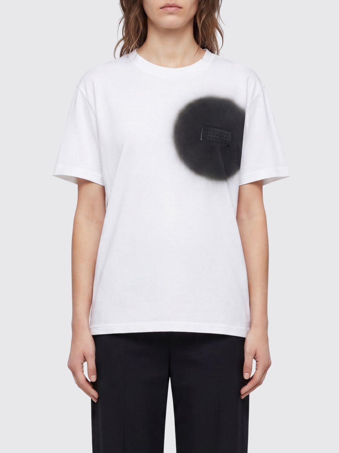 MM6 MAISON MARGIELA Cotton T-shirt with an Abstract Print and Dropped Shoulders　MM6 MAISON MARGIELA アブストラクトプリント ドロップショルダー コットン Tシャツ MM6