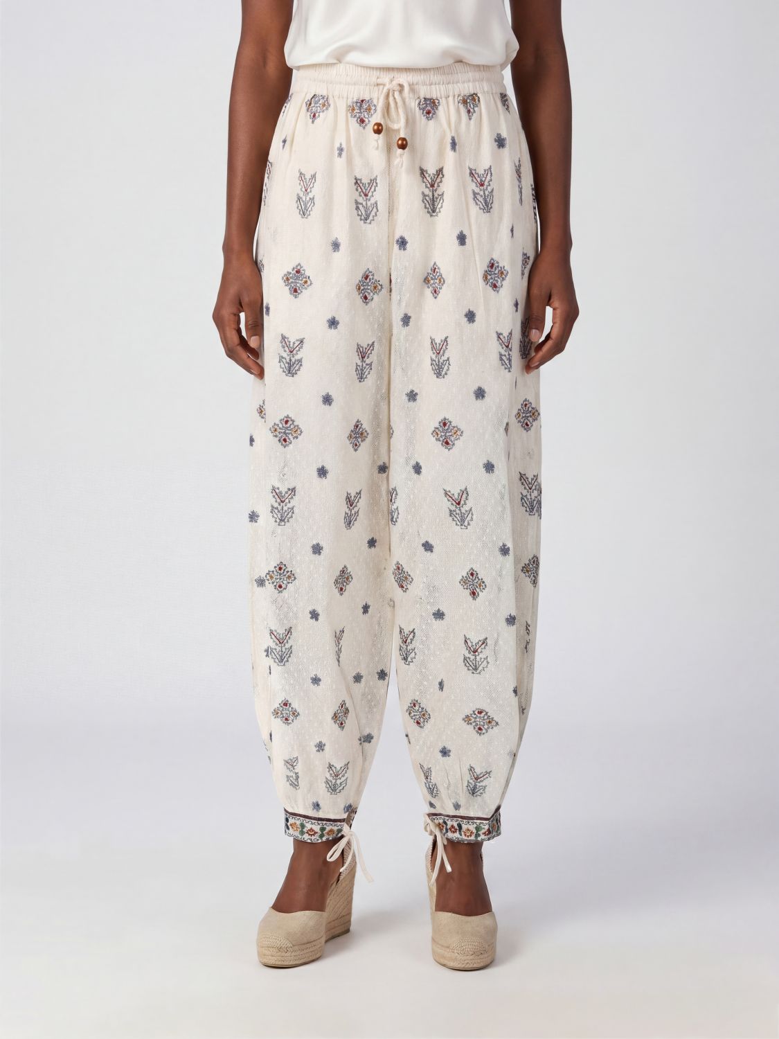 ANTIK BATIK Pants Woman color Cream