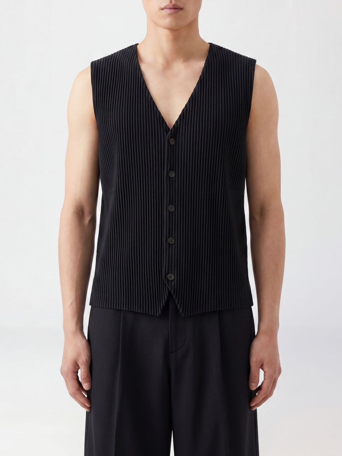 HOMME PLISSE' ISSEY MIYAKE Maglia Uomo colore Nero