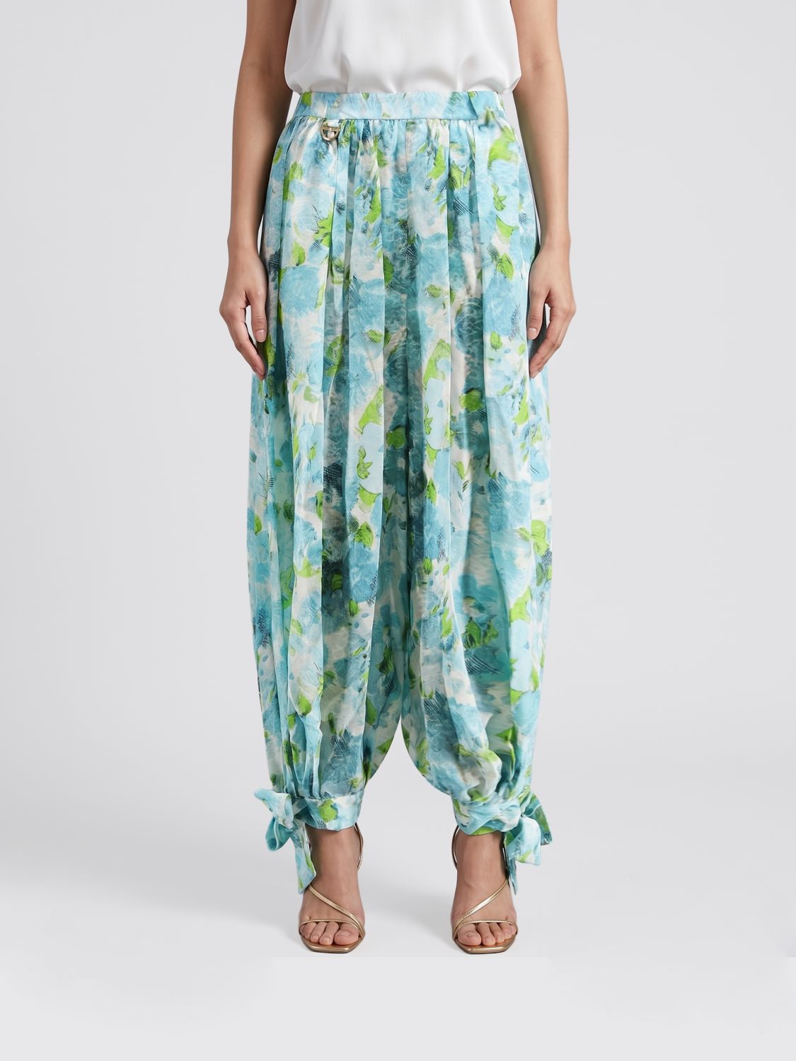 CHLOÉ Floral Print Silk Wide-Leg Trousers with Mid-Rise Waist