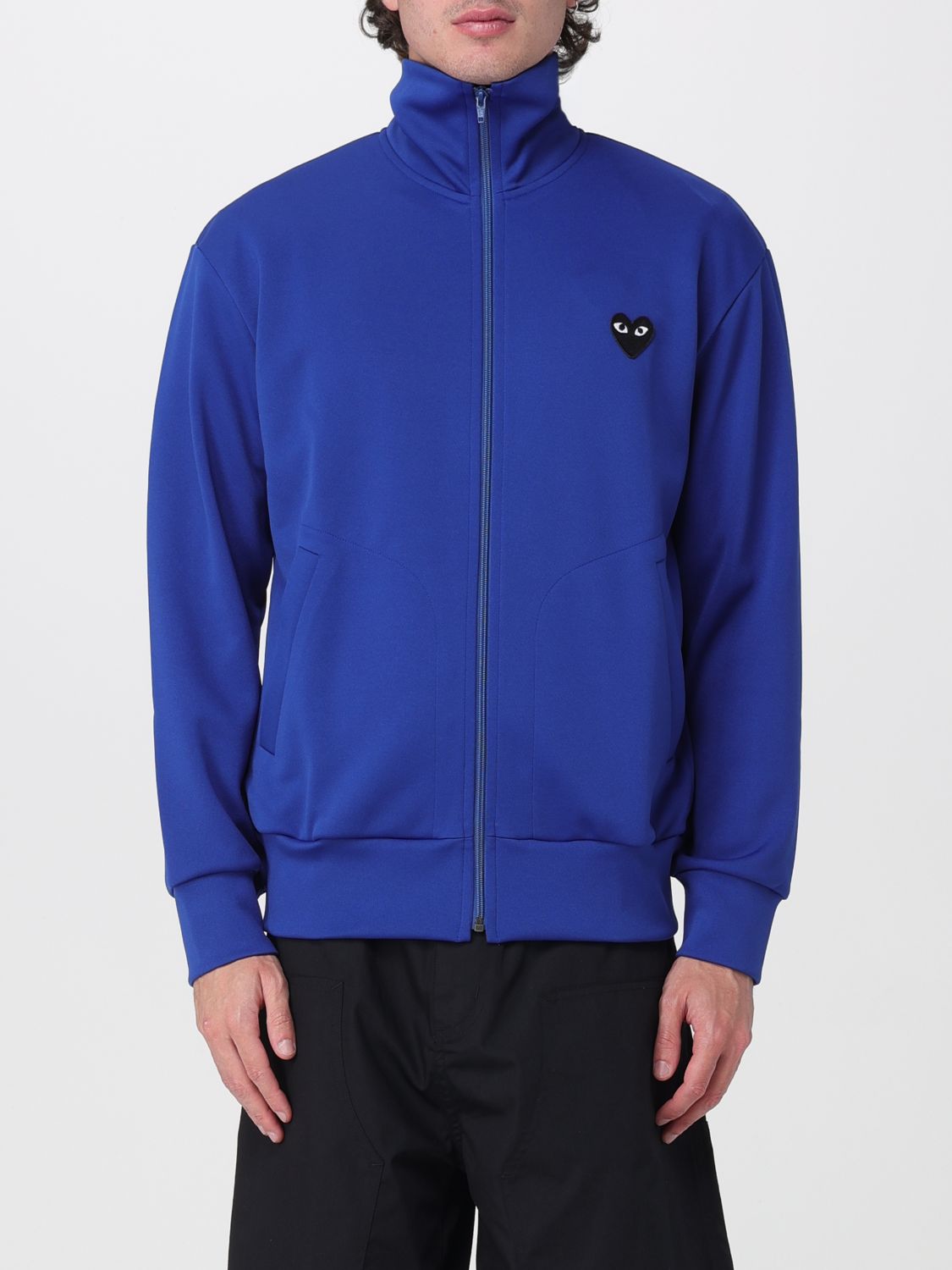 COMME DES GARÇONS PLAY High-Neck Zipped Logo Sweatshirt in Cotton Blend　COMME DES GARÇONS PLAY ハイネック ジップ ロゴ スウェットシャツ (コットン ブレンド) COMME